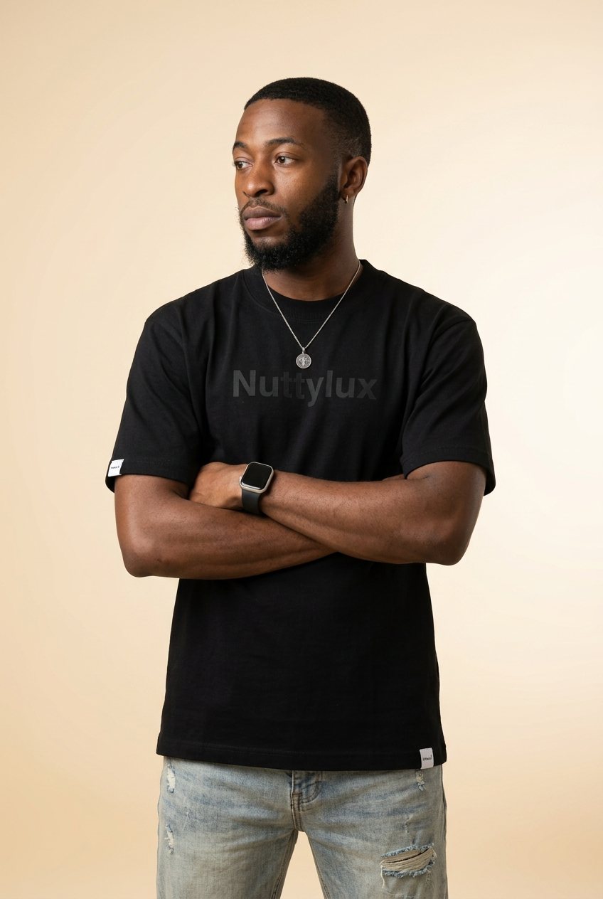 Nuttylux Essential Tee